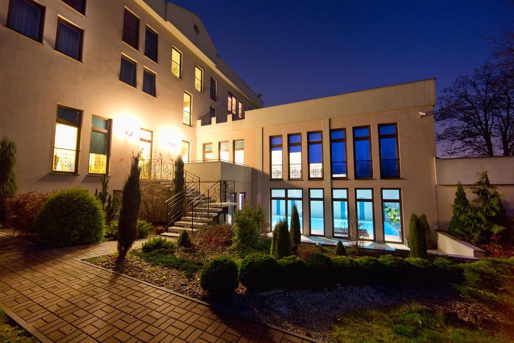 Hotel Kameralny Kielce Bagian luar foto