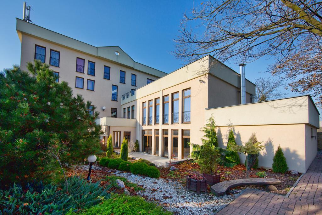 Hotel Kameralny Kielce Bagian luar foto